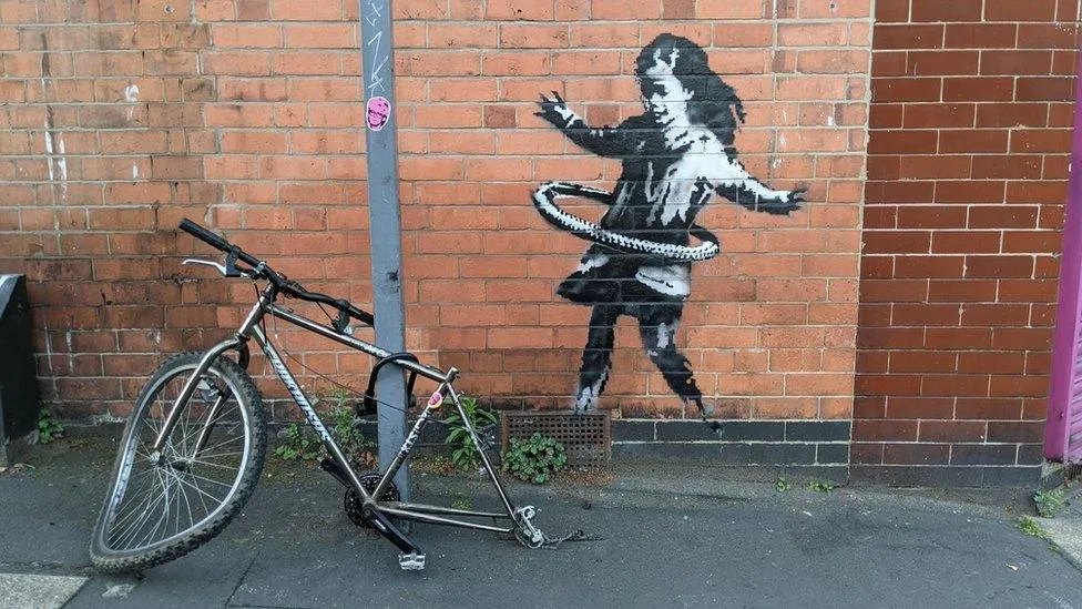 Hula Hooping Girl